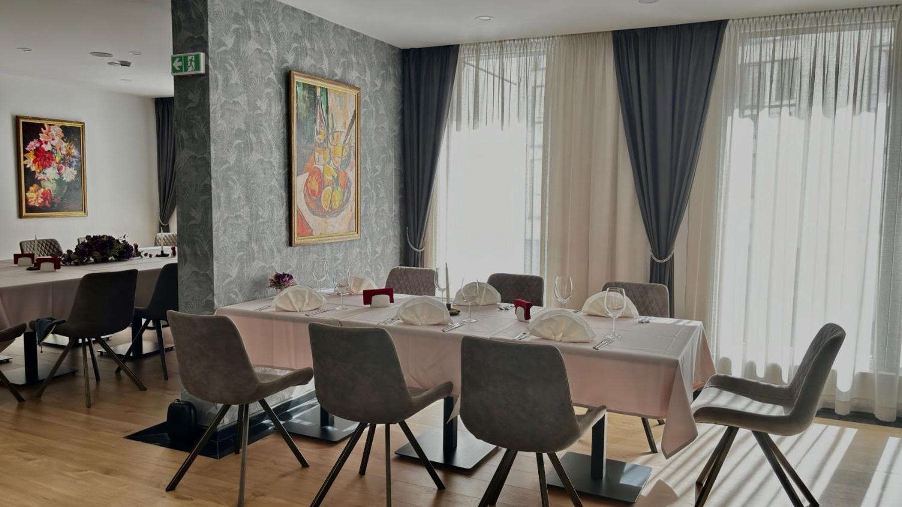 סופיה Blue Star Luxury Hotel מראה חיצוני תמונה