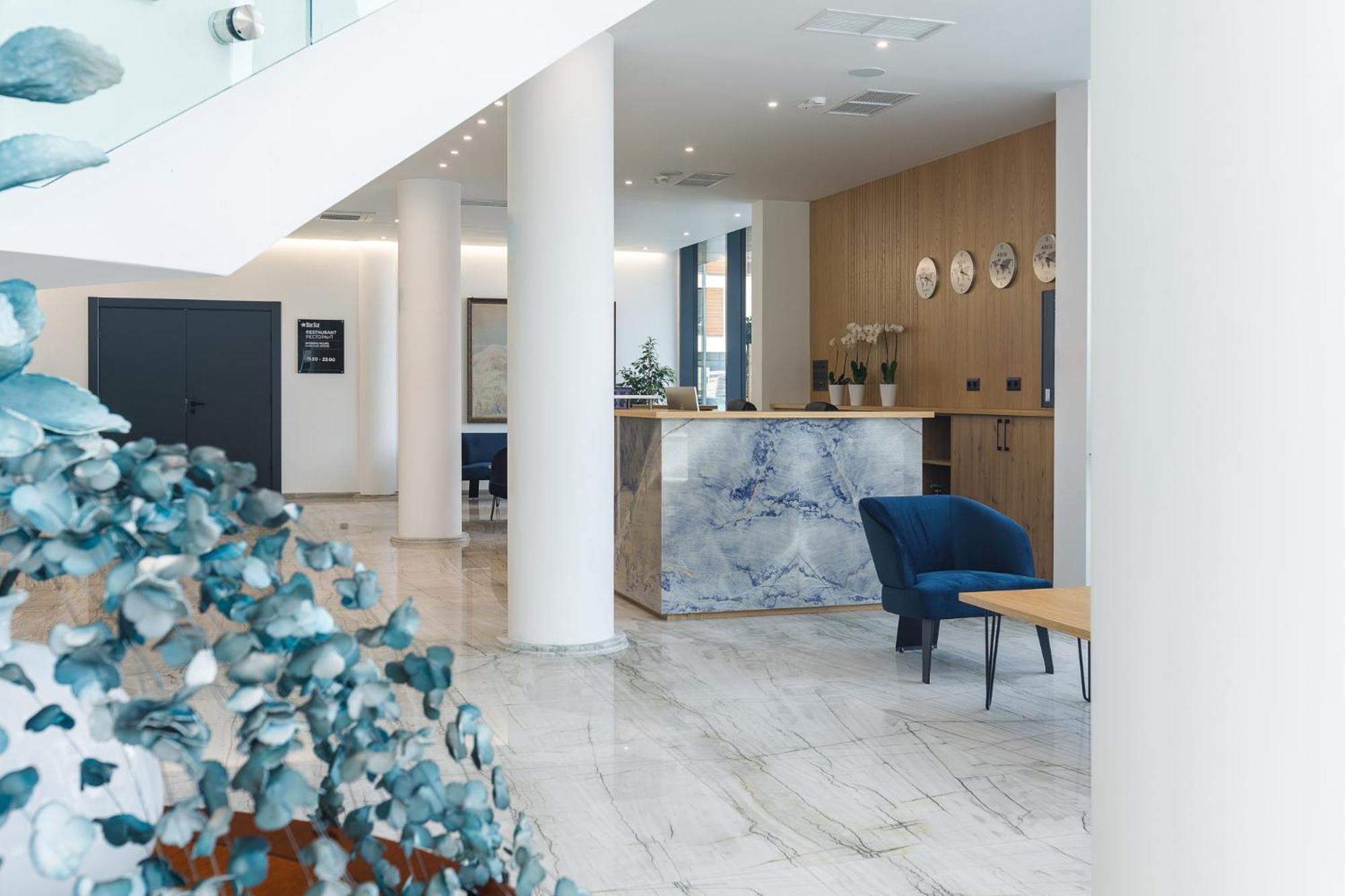סופיה Blue Star Luxury Hotel מראה חיצוני תמונה